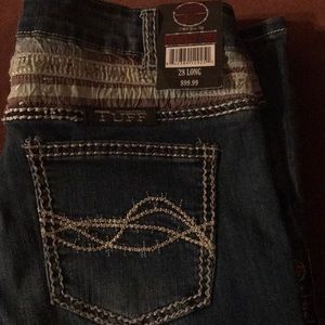 Cowgirl Tuff Fiercely Free 28 Long Jeans NWT!